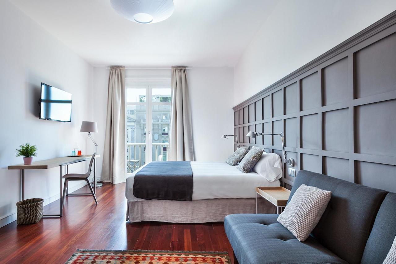 Apartamento Milton House Gran Via Barcelona Exterior foto