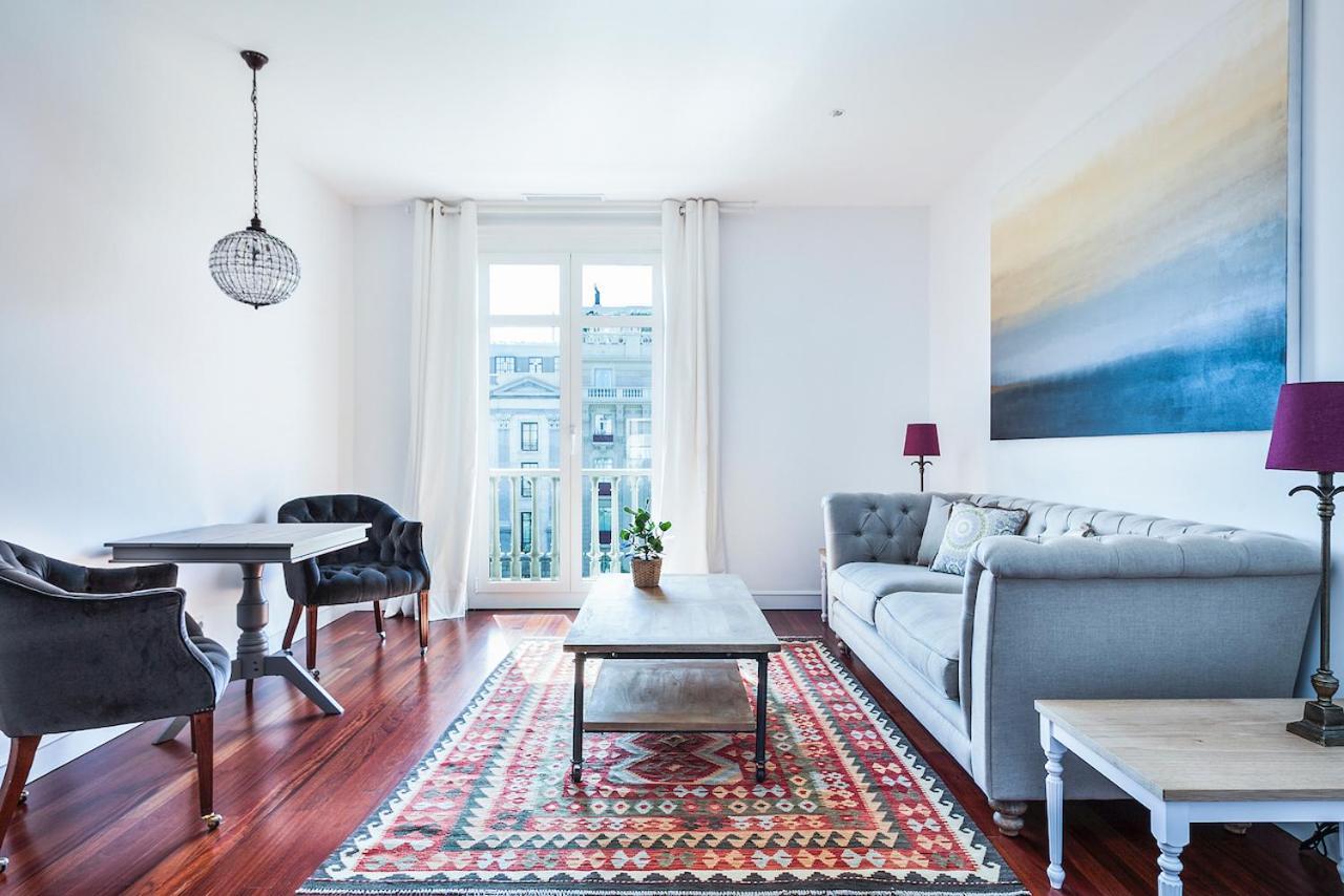Apartamento Milton House Gran Via Barcelona Exterior foto