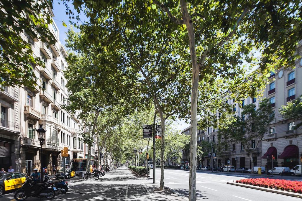 Apartamento Milton House Gran Via Barcelona Exterior foto