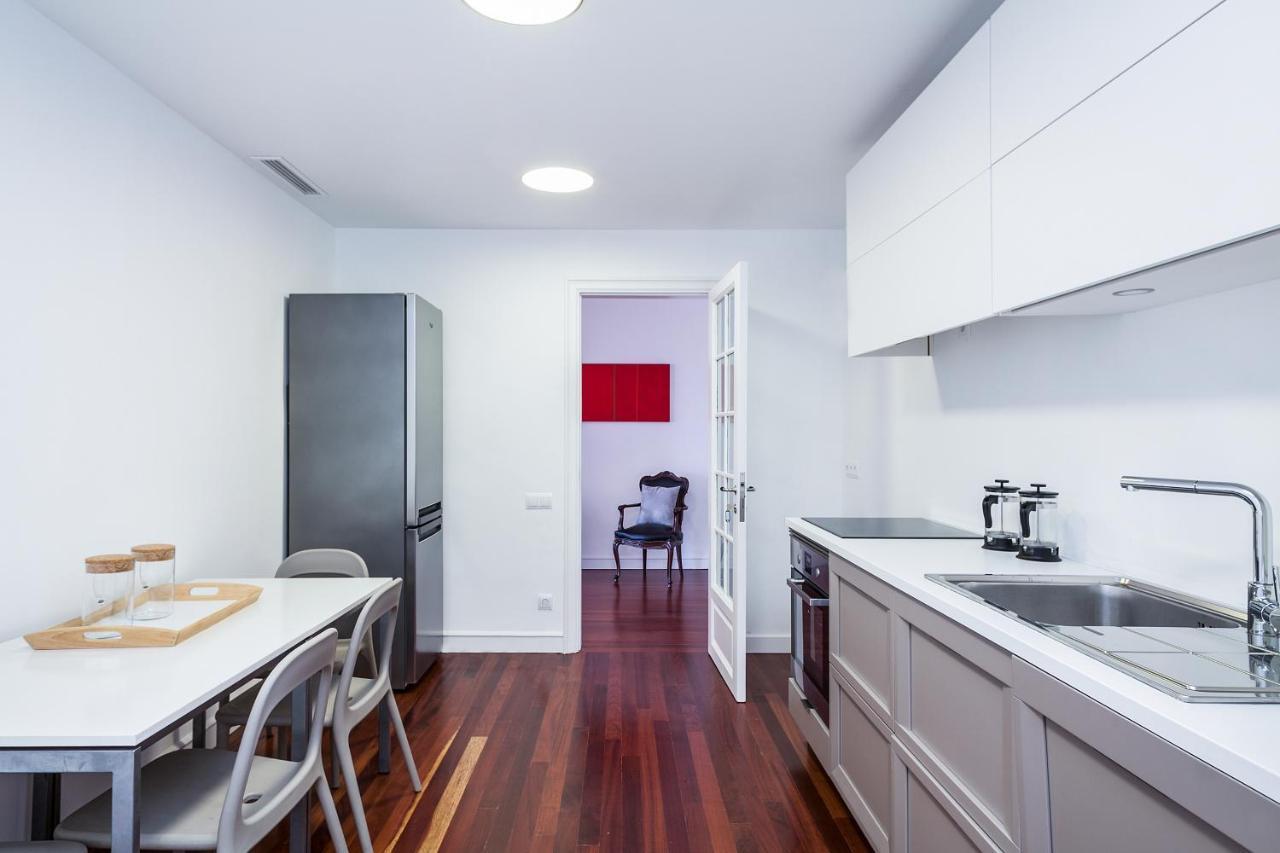 Apartamento Milton House Gran Via Barcelona Exterior foto